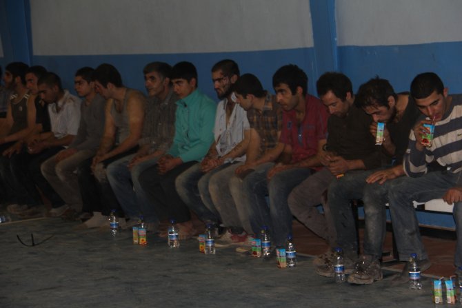 Nusaybin'de 25 terörist teslim oldu