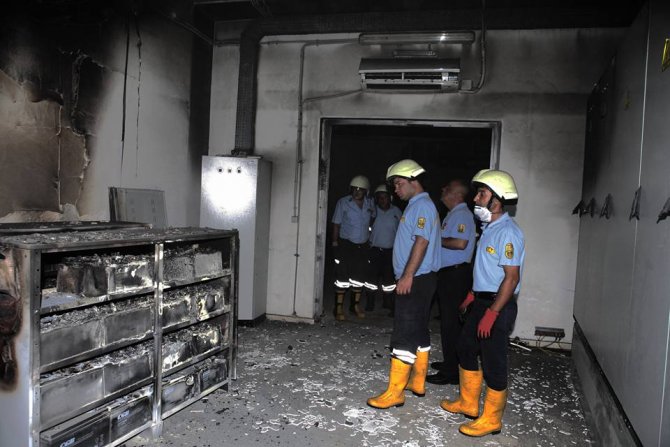 Mersin Arena Stadyumu'nda yangın