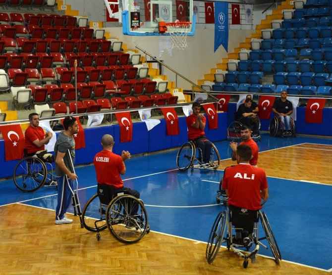 Tekerlekli Sandalye Garanti Basketbol Bölgesel Lig Play-Off Müsabakaları başladı