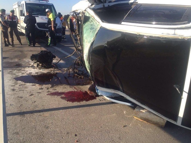 Afyonkarahisar’da Trafik Kazası: 1 Ölü, 4 Yaralı