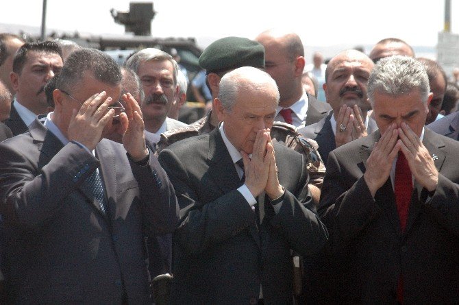 Bahçeli’den Özel Harekat Daire Başkanlığına ziyaret