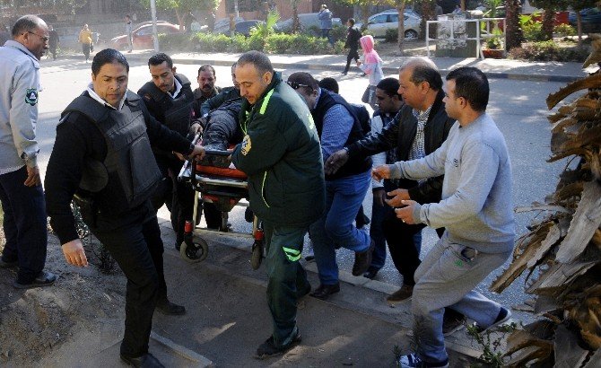 Mısır’da emniyet noktasına saldırı: 6 ölü