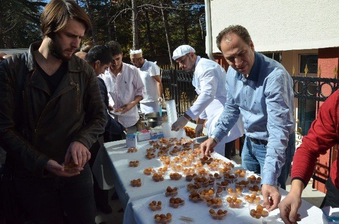 Anadolu Üniversitesi’nde ilk Cuma Namazı