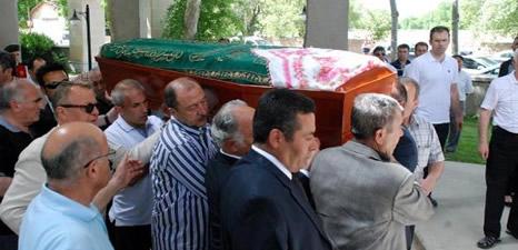 nazmiye1.jpg nazmiye1.jpg