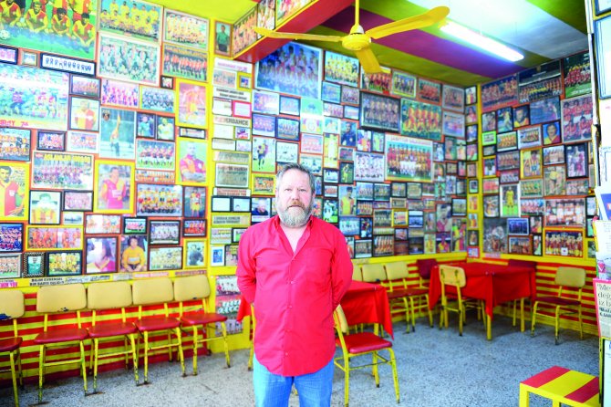 Osmancalı Köyü’nde başka renge izin yok