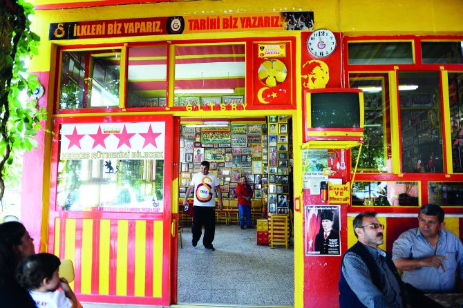 Osmancalı Köyü’nde başka renge izin yok