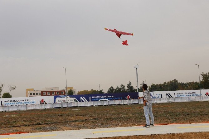 İHA yarışmasında zirve İstanbul Teknik Üniversitesi’nin oldu
