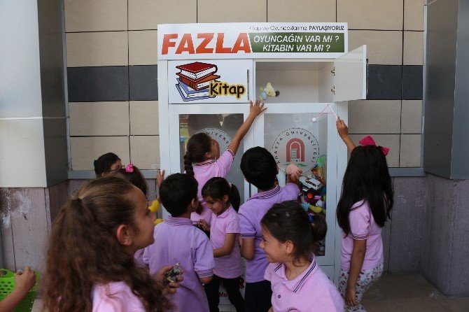 Fatih İlkokulu Öğrencilerinden Oyuncak Ve Kitap Kampanyasına Destek