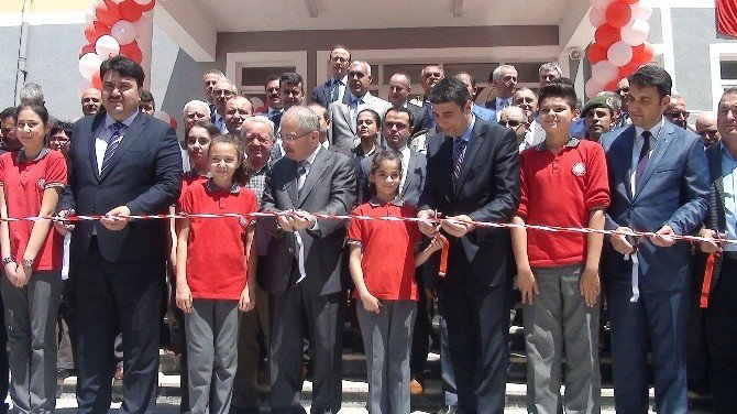 Havran’da İki Okulun Açılışı Yapıldı