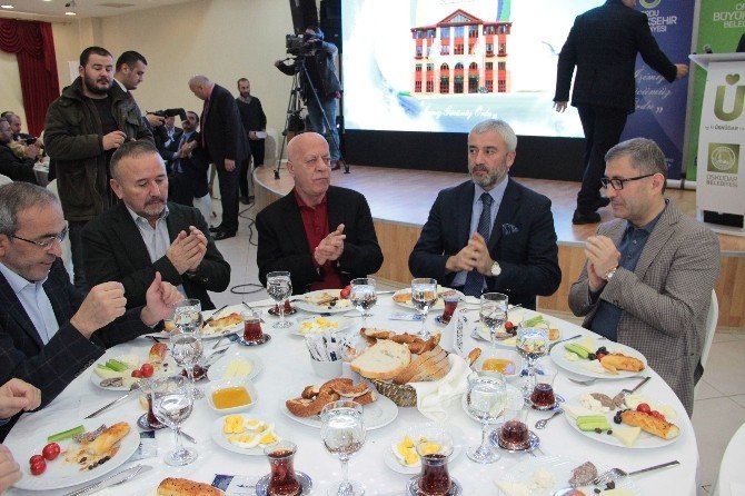 Ordu Büyükşehir Belediye Başkanı Enver Yılmaz, İstanbul’da Aybastılılar ile buluştu