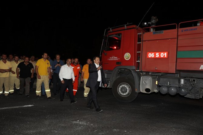 General Eşref Akıncı Kışlası'nın girişi kapatıldı