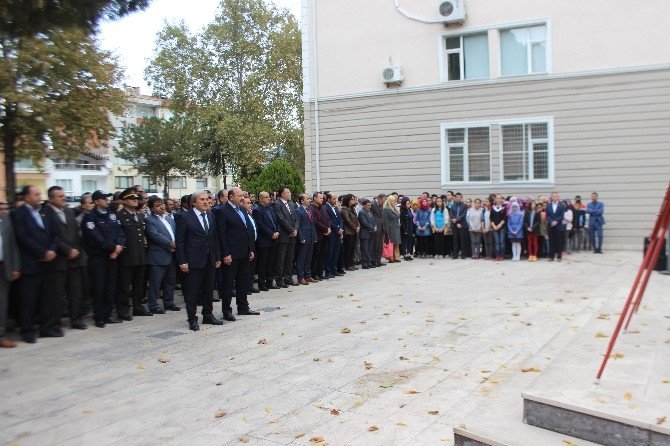 Osmaneli’de 29 Ekim Cumhuriyet Bayramı töreni
