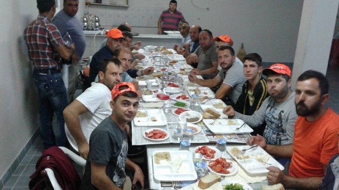Osmaneli İstasyon Atıcılık Avcılık Kulübü av sezonunu pilav günüyle açtı