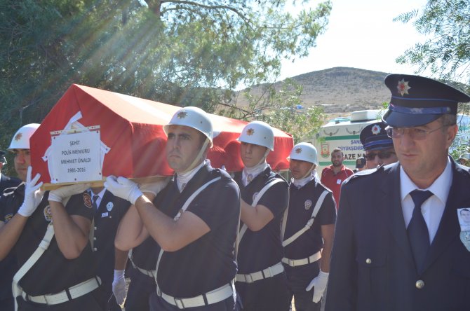Şehit Polis Memuru Mehmet Ünaldı son yolculuğuna uğurlandı
