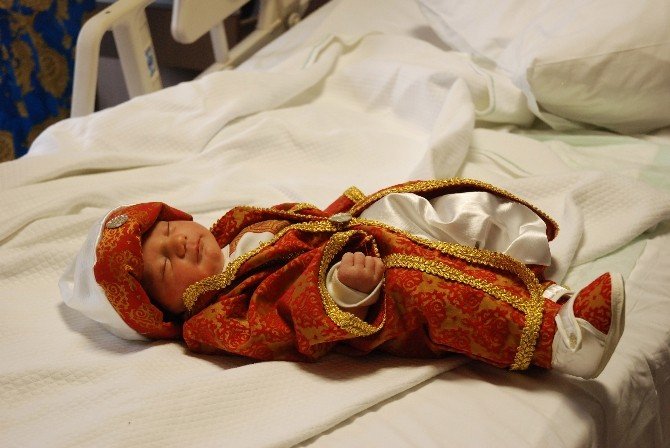 Osmanlı şehzadesi dünyaya geldi