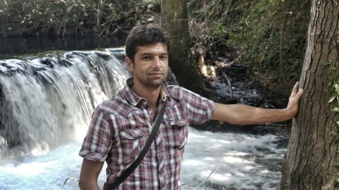 Genç yazarlar Mutlu ve Zeybek’ten Manisa ve Foça’da imza günü