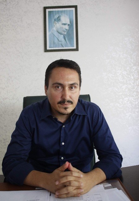 İsminden dolayı kapatılan okul yeniden açıldı