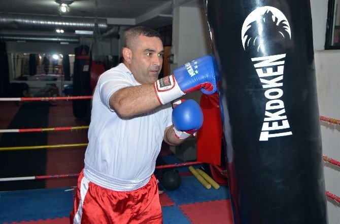 Zabıta boksör İngiltere’de unvan maçına çıkacak