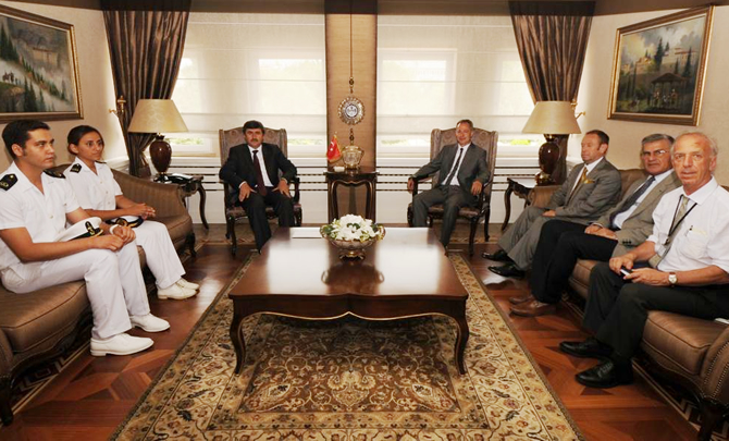 piri_trabzon_3.jpg piri_trabzon_3.jpg