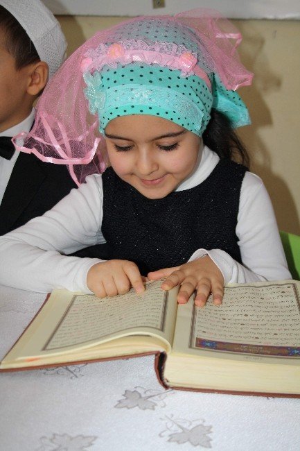 Kuran-ı Kerim okuyan çocuklar için tören düzenlendi