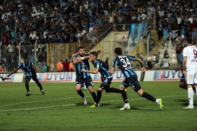 Adana Demirspor Finalde