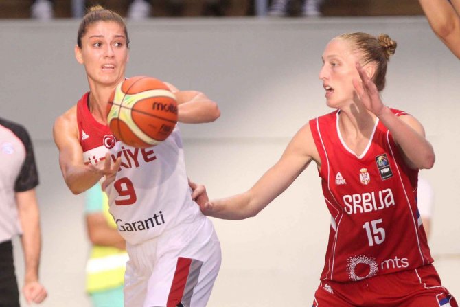 A Milli Kadın Basketbol Takımı, Sırbistan’a 61-51 yenildi