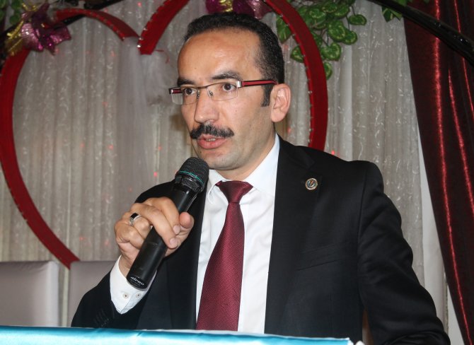 Mustafa Örnek: Hemşirelik mesleği tehdit altında