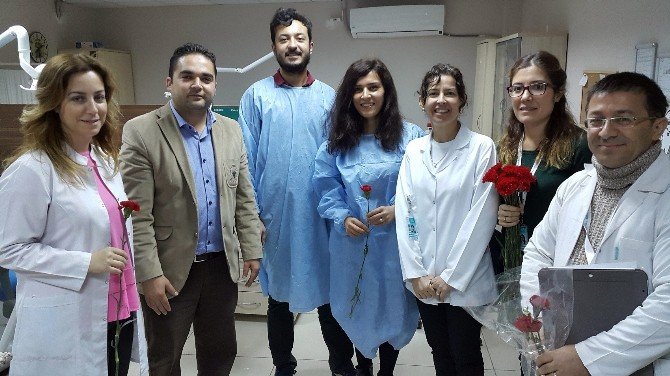 Özdemir: "Diş hekimlerinin çalışma koşulları yıpratıcı"