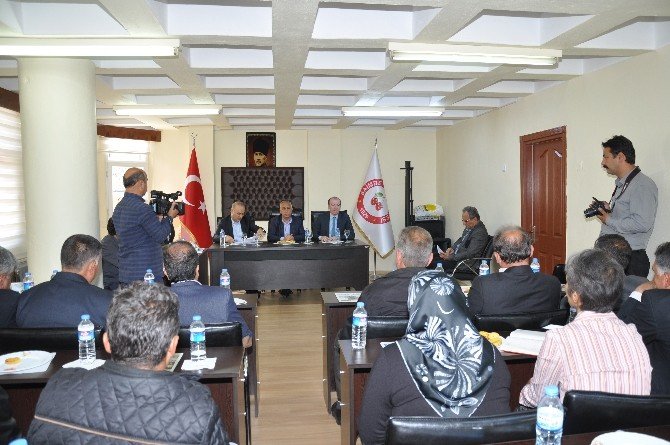 Pekar: "Saimbeyli’nin Tüm Eksikliklerini Tamamlayacağız"