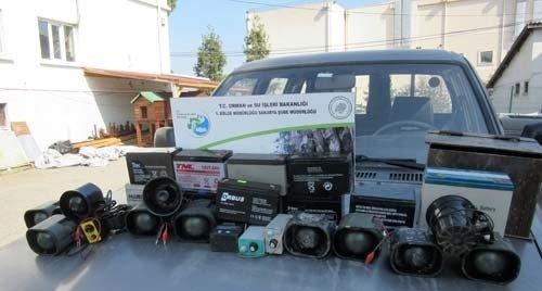 Bıldırcın sesi çıkartan 12 cihaz ele geçirildi