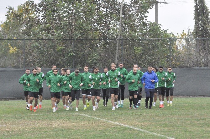 Sakaryaspor, Denizli Büyükşehir Belediyespor maçı hazırlıklarına başladı