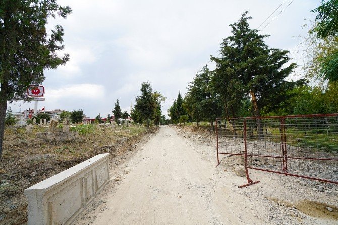 Sancaktar Mezarlığında çevre düzenleme çalışmaları başlatıldı
