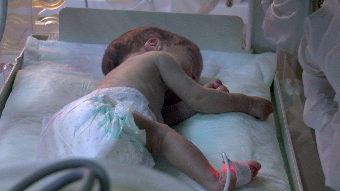 8 Bebeği Karnındayken Ölen Annenin 16 Yıl Sonra Bebek Sevinci