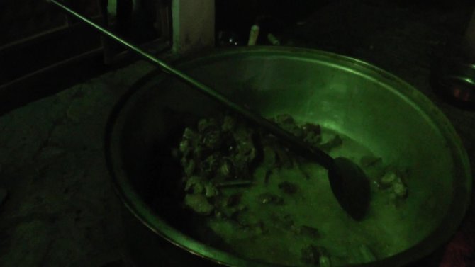 Şanlıurfa'nın İlhan köyünde özbek pilavlı bayram geleneği