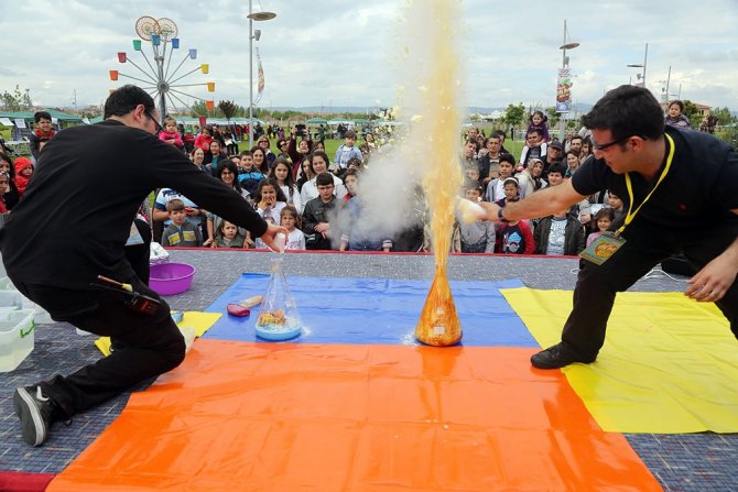 Eskişehir Sazova Parkı'nda bilim deney merkezi yeniden açılıyor