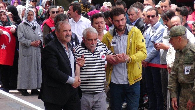 Şehit Fırat Kılıç, Dualarla Son Yolculuğuna Uğurlandı