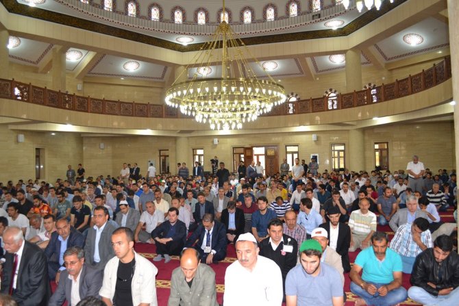 Siirt Üniversitesi'nin camisi cuma namazı ile ibadete açıldı