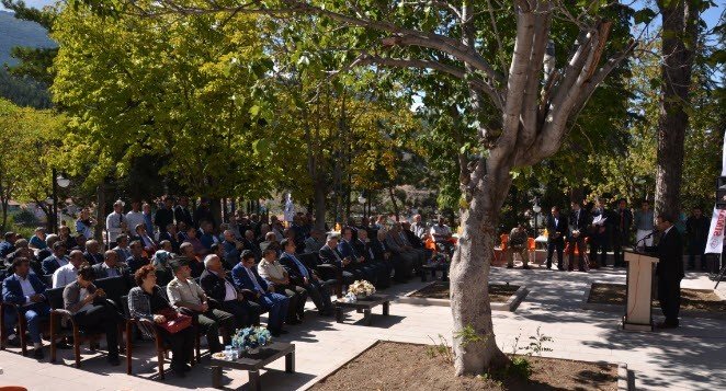 Simav’da 14 asırlık Hisar Kalesi restore ettirildi