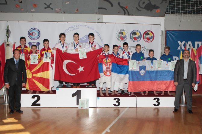 Milliler Balkanları fethetti