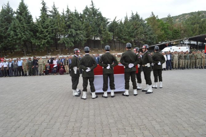 Şırnak’ta şehit korucu için tören düzenlendi