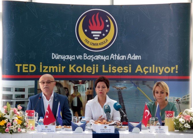 TED İzmir Koleji İzmir’de lise eğitimine başlıyor