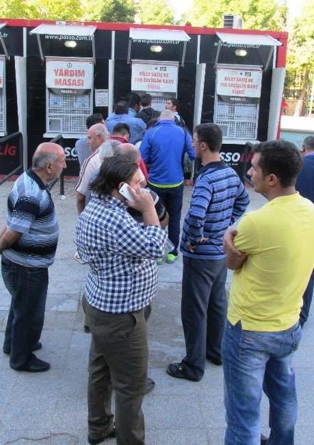 Gaziantepsporlu taraftardan Bursaspor maçına yoğun ilgi