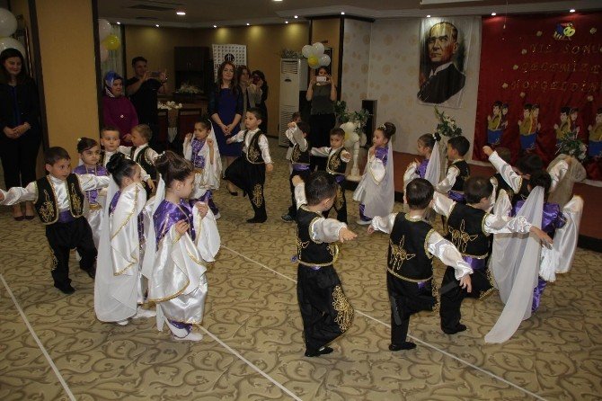 Şükran Öney Anaokulu Yılsonu Gösterileri Büyük Beğeni Aldı