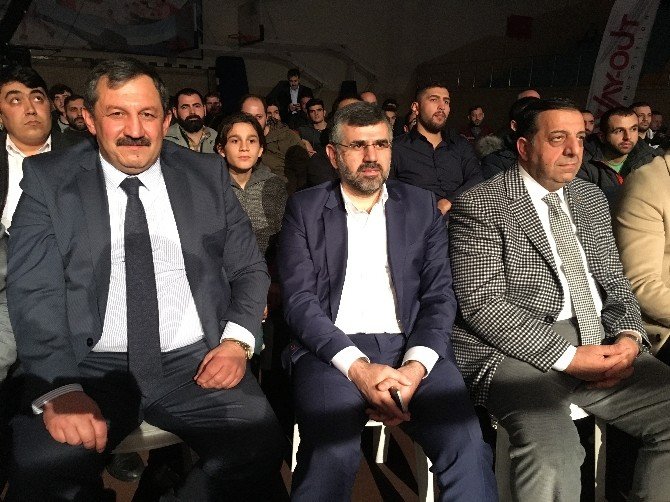 Kick Boks’un yıldızları Sultanbeyli’de ringe çıktı