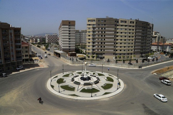 Sultanbeyli Adil Mahallesi’ne Saat Kulesi