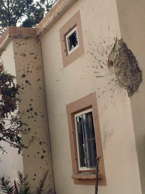 Karkamış’a düşen havan mermileri evlere hasar verdi