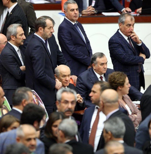 TBMM Başkanı Kahraman ile HDP’li vekiller arasında tartışma