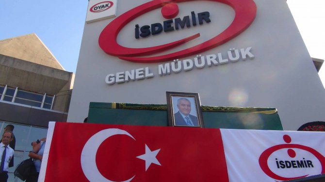 Genel Müdür Özhan için İSDEMİR'de cenaze töreni düzenlendi