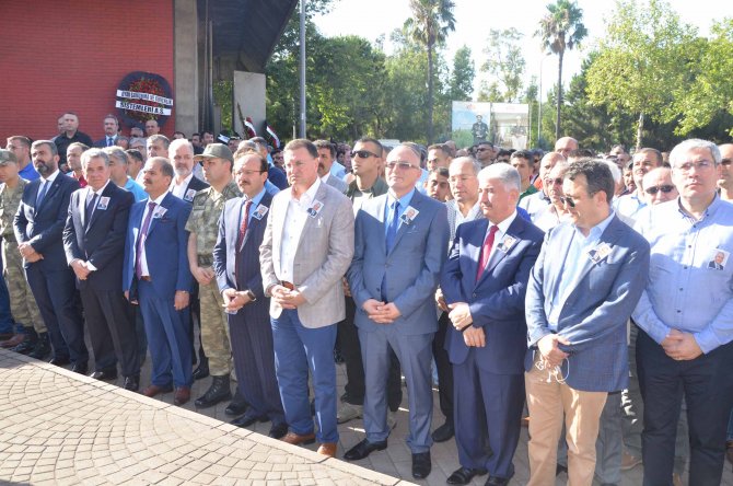 Genel Müdür Özhan için İSDEMİR'de cenaze töreni düzenlendi