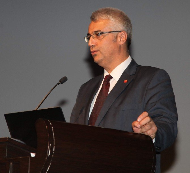 GAÜN’de “Teknikerler ve Teknikerlerin İstihdamı” Paneli